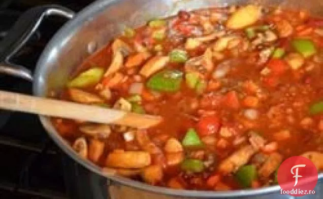 Chili vegetarian al lui Lucie
