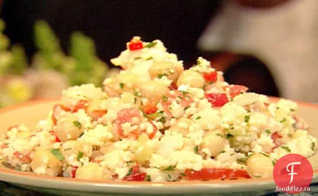 Salata de cuscus a lui Tracie