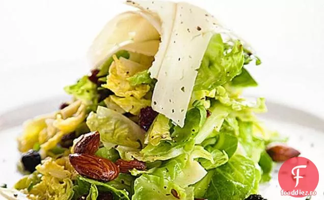 Salată De Varză De Bruxelles