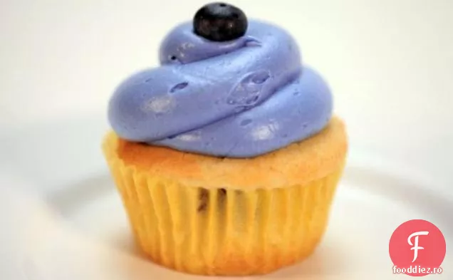 Cupcakes cu afine de lămâie cu glazură de brânză cremă de lămâie