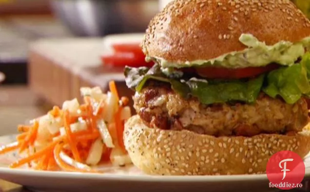Întinde un curcan dolar și fasole Burrito burgeri