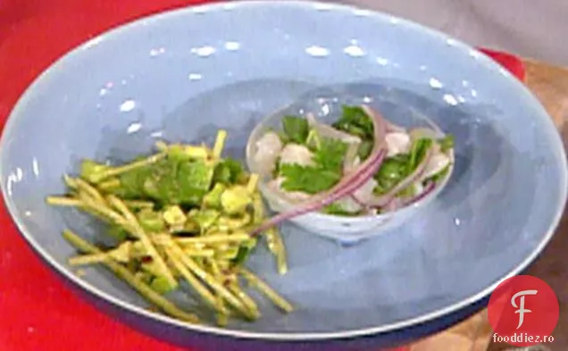 Grouper Ceviche cu jicama și avocado Slaw