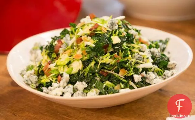 Salată de Kale și Gorgonzola