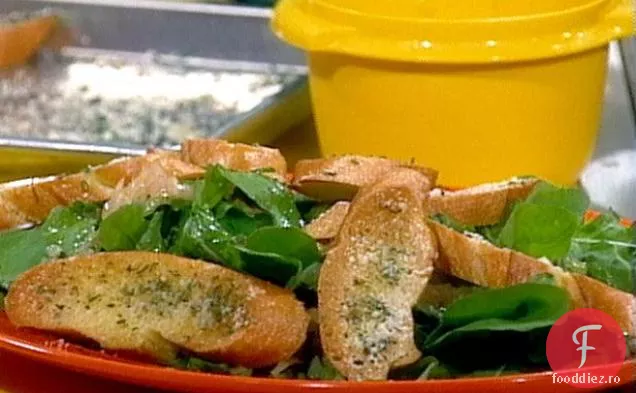 Salată de rucola cu vinetă de șalot și Crostini