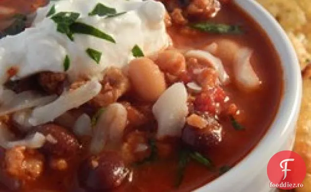 Pui și Chorizo Chili