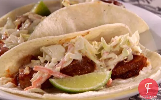 Carnitas Tacos cu Slaw picant