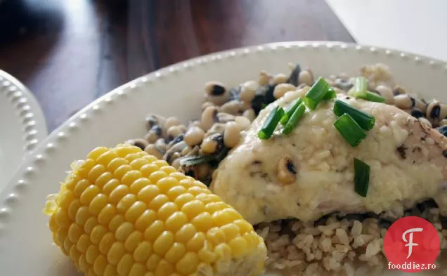 Pui parmezan la cuptor cu mazăre cu ochi negri