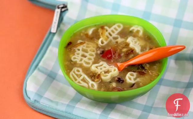 Rețetă de supă de Paste vegetale (idei de prânz pentru copii)