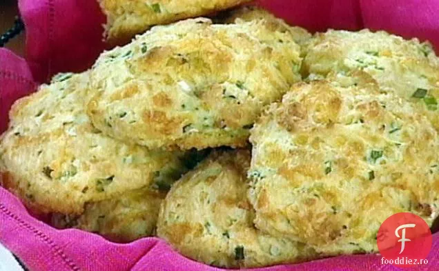 Cheddar Scallion Picătură Biscuiți