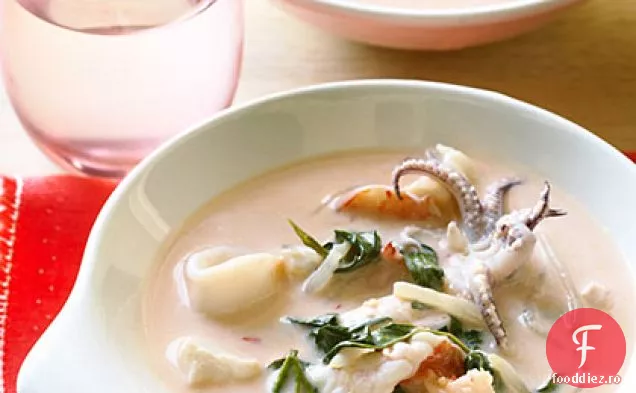 Tocană de pește Curry roșu cu Berbec Rau