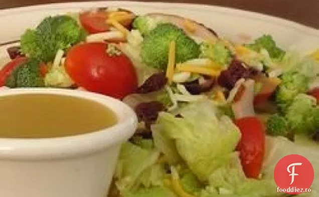 Sos de salată de muștar ușor și bun
