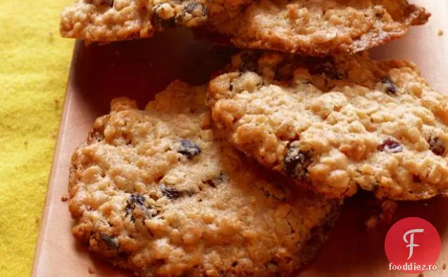 Cookie-Uri Chewy Fulgi De Ovăz-Stafide