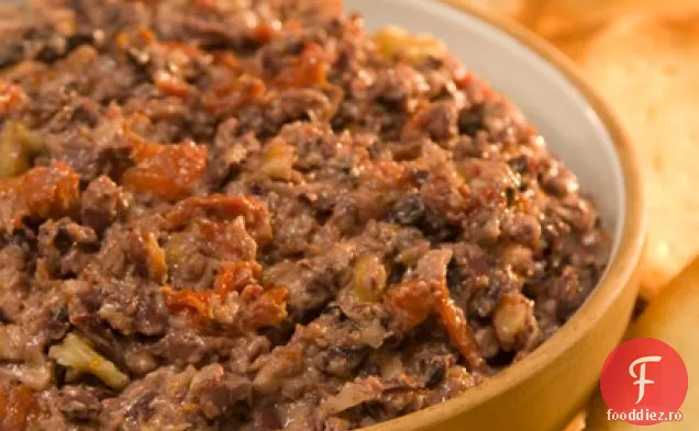 Măsline Și Roșii Uscate La Soare