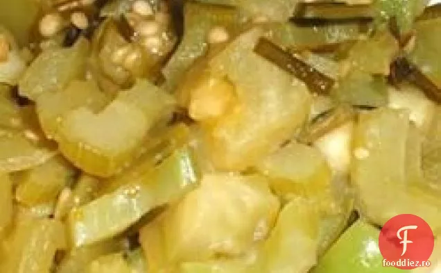 Deliciul roșiilor verzi și al ardeiului gras