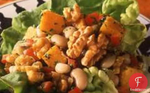 Negru-Ochi mazăre & nuc salata Wraps