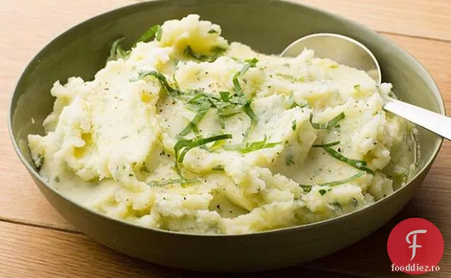 Piure de cartofi cu ulei de măsline și ierburi