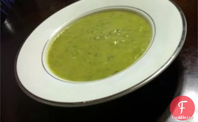 Cremă picantă de supă de sparanghel