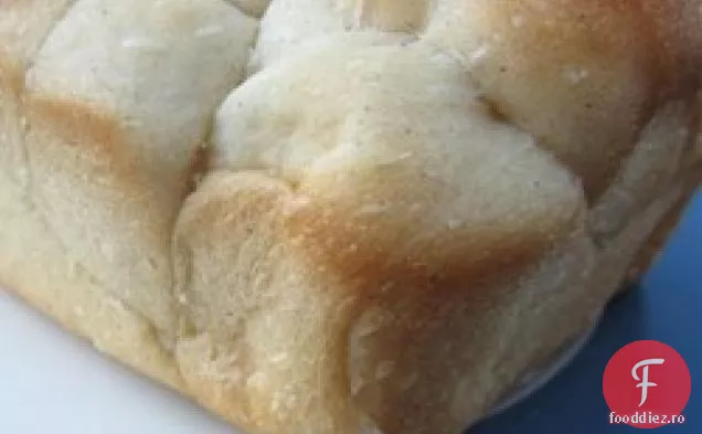 Rulourile de Cardamom ale bunicii Georgie