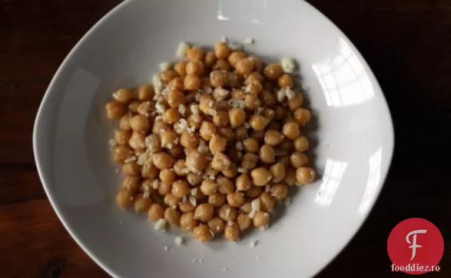 Năut Cu Lămâie Și Pecorino Romano