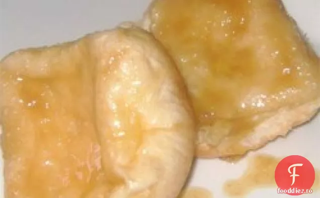 Chifle Lipicioase Cu Înghețată