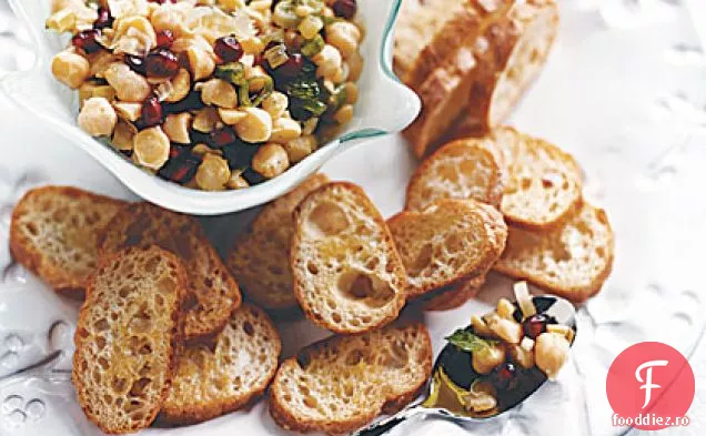 Crostini de năut și mentă
