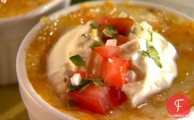 Huevos Rancheros cu piure de fasole neagră