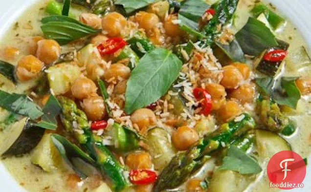 Sparanghel, dovlecei și Curry verde de năut