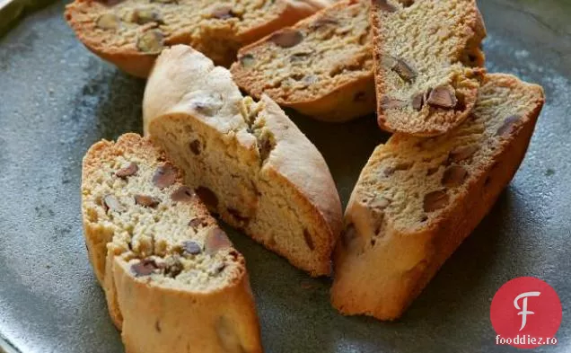 Fistic Biscotti