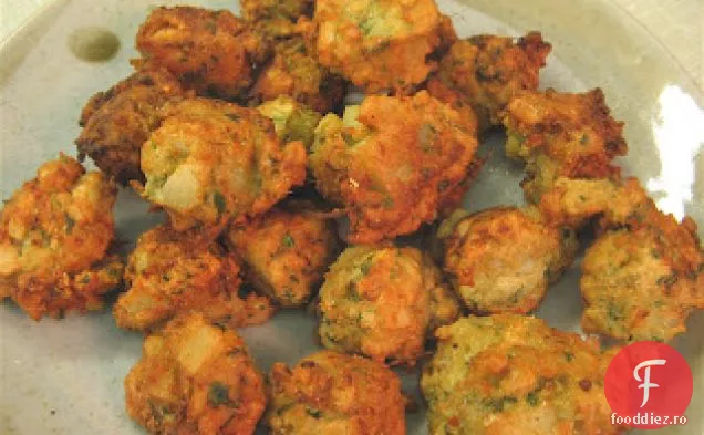 Sanha Pakoras (clătite cu făină de năut)