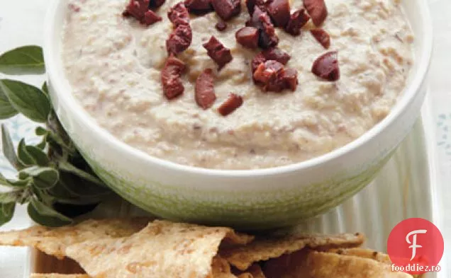 Kalamata-Garbanzo Hummus