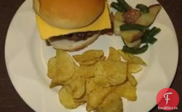 Burgeri Cu Șuncă De Vânat