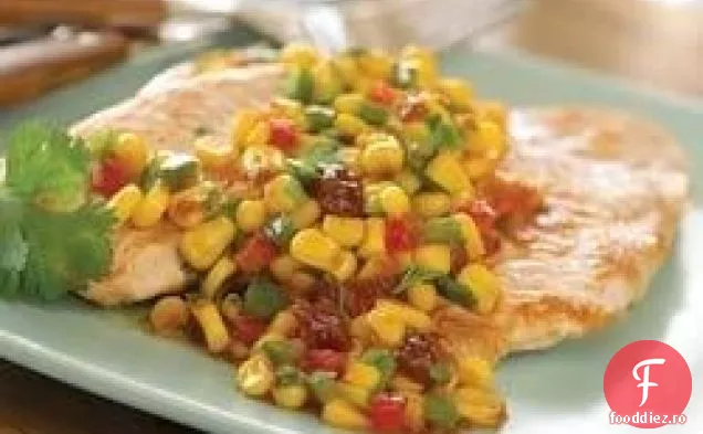 Cotlete de curcan roșii prăjite și căpșuni