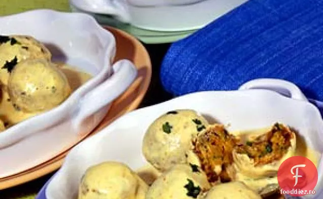 Rajasthani Kadhi (găluște de năut în sos picant)