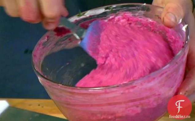 Sfeclă prăjită și brânză de capră cu arpagic și cimbru