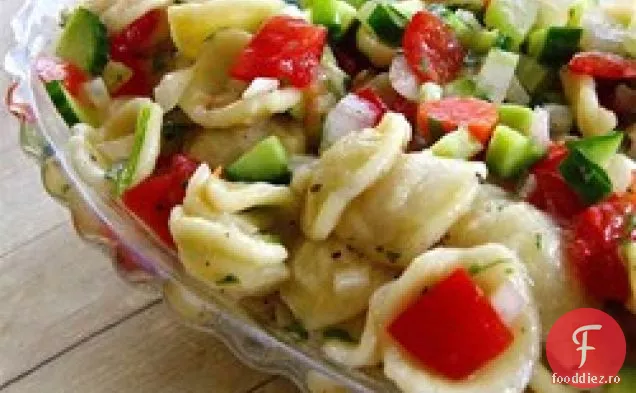 Salată Proaspătă De Legume