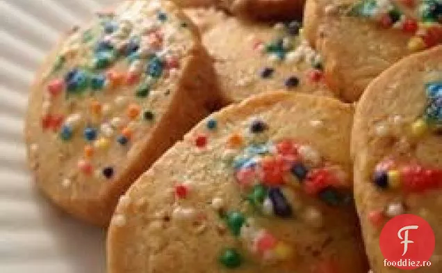 Cookie-urile de Crăciun Cu Alune de la Oma Kiener