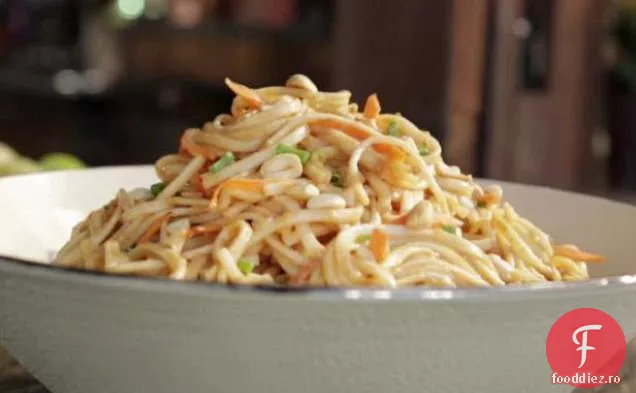 Salată De Tăiței De Arahide Soba