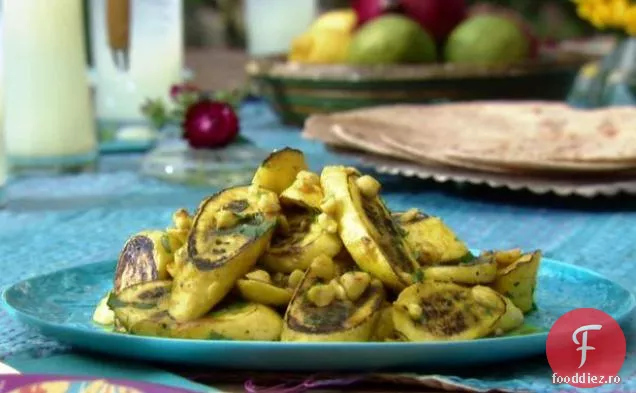 Squash de vară cu unt de Turmeric