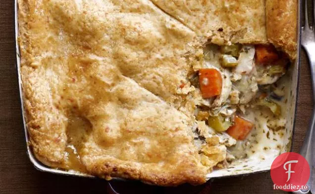 Potpie De Pui Cu Crustă De Cheddar