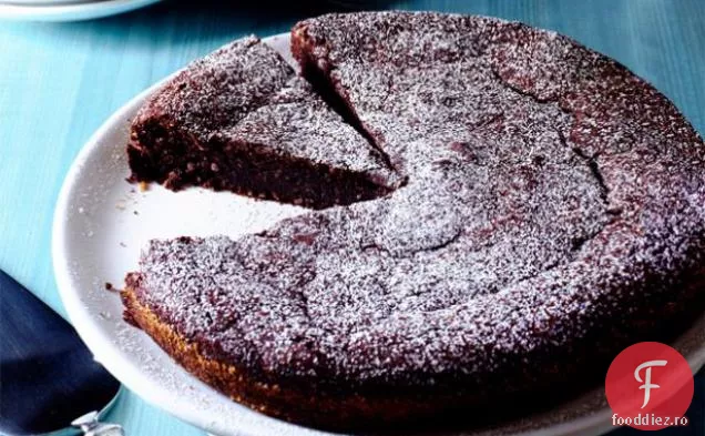 Tort De Ciocolată-Migdale