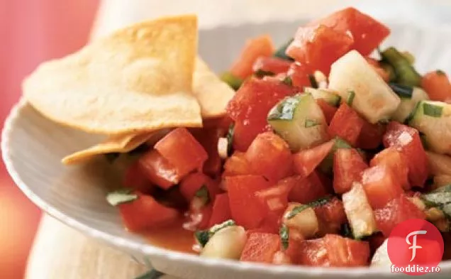 Salată Gazpacho cu vinetă de roșii