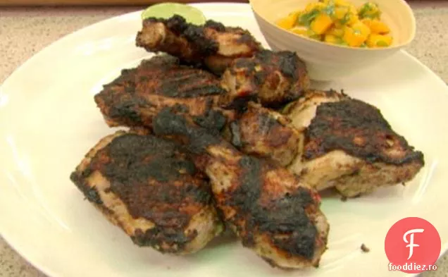 Pui smucit la grătar cu Salsa de coriandru Mango