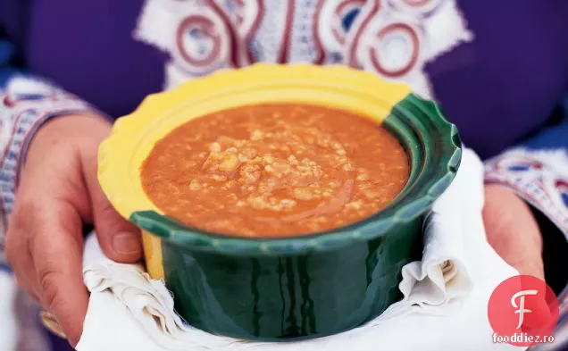 Supă de bulgur și fasole Fava