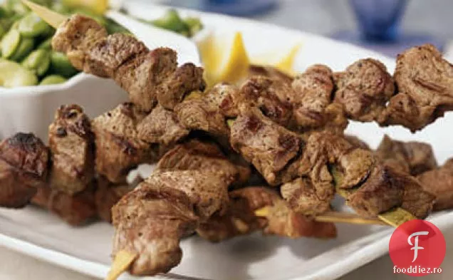 Frigarui de miel la gratar cu salata calda de fasole Fava