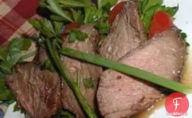 Bere și sos de friptură de zahăr brun