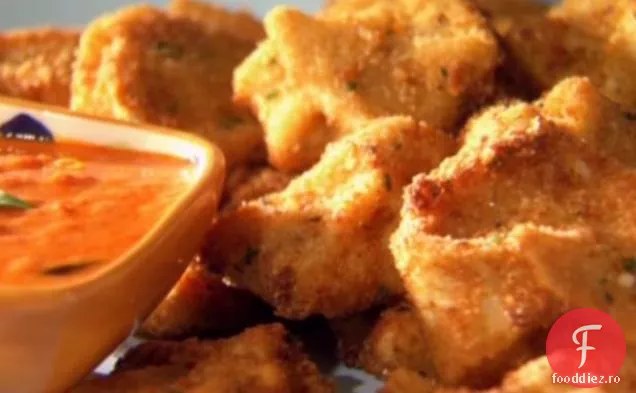 Tortellini prăjiți cu sos de cremă Marinara