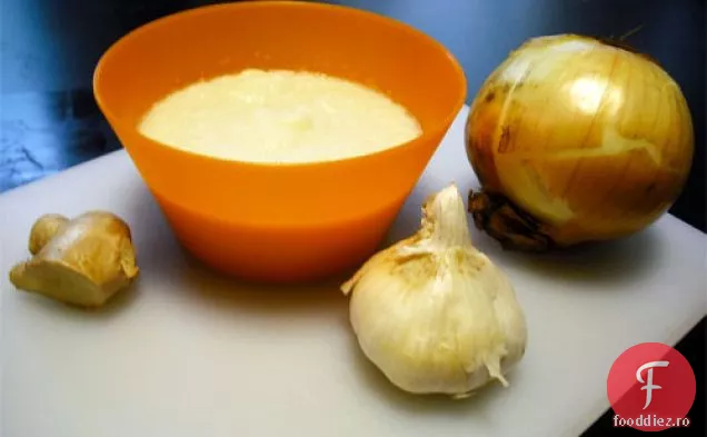 Serios Asiatic: Supă Birmaneză De Pui-Nucă De Cocos