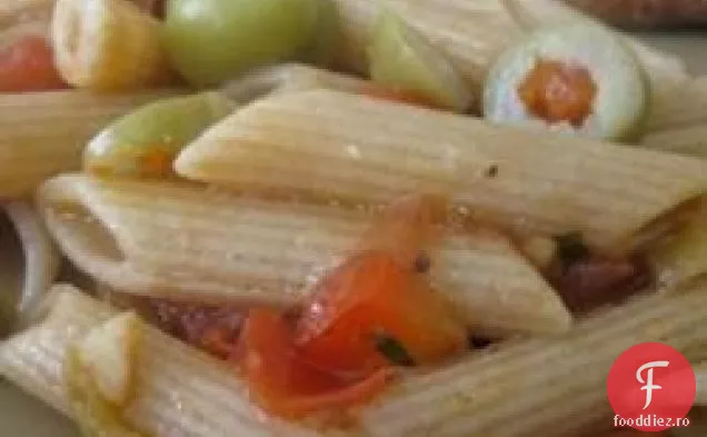Rigatoni cu vinete, ardei și roșii
