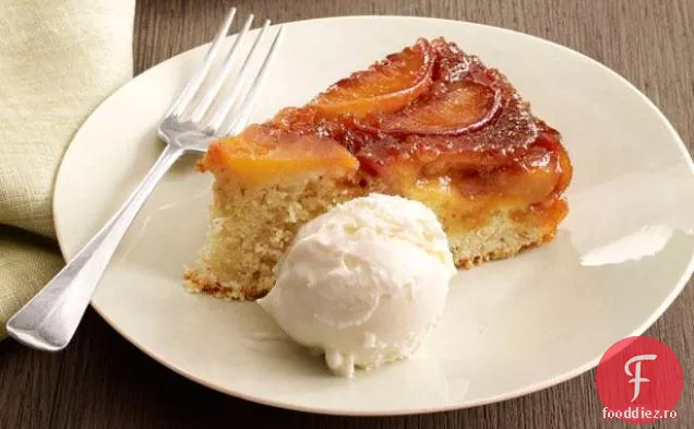Peach-Migdale Tort Cu Susul În Jos