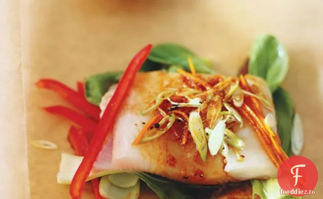 Halibut în stil asiatic în pergament